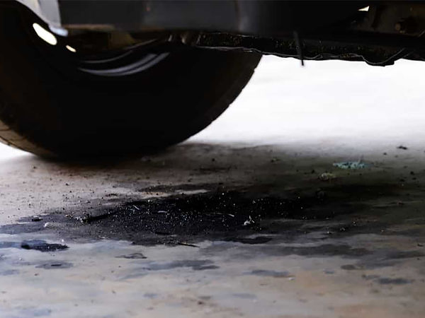 Oil Leak in you Engine: 8 Reasons What Causes Them and How to Fix Em